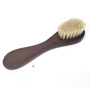 Brosse nettoyante pour le visage avec poils naturels
